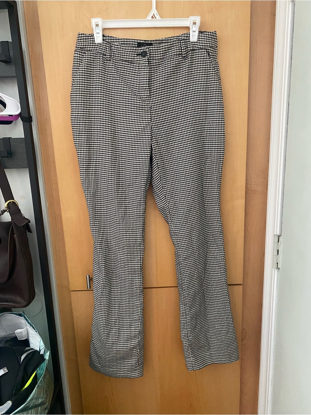 White House Black Market Black White Houndstooth The Slim Trousers Pants Size 10